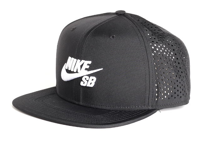 Nike SB Aero Cap Pro Trucker Black / White - Boardvillage