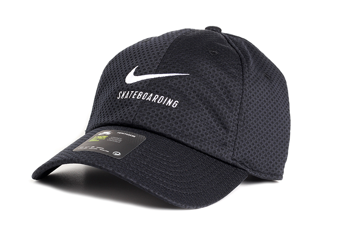 Nike SB H86 Mesh Cap Black White Boardvillage Streetwear Suomalainen Katumuodin Verkkokauppa
