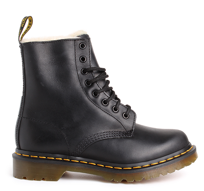serena wyoming dr martens