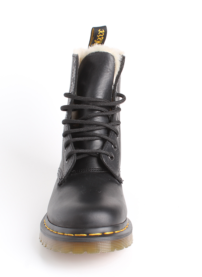 serena wyoming dr martens