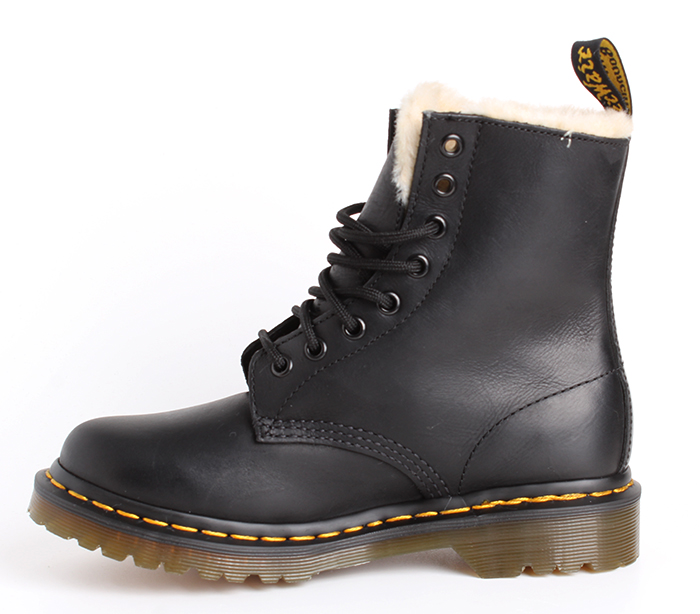 serena wyoming dr martens