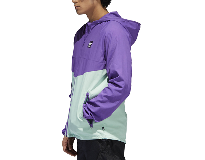 packable wind jacket