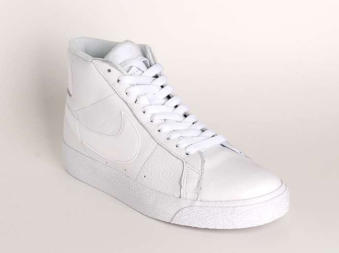 nike blazer sb white