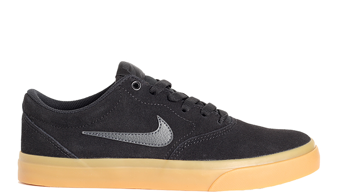 nike charge black gum
