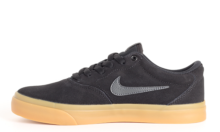 nike charge black gum