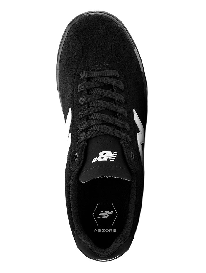 New Balance Numeric NM22 Black / White - Boardvillage Streetwear |  Suomalainen Katumuodin Verkkokauppa