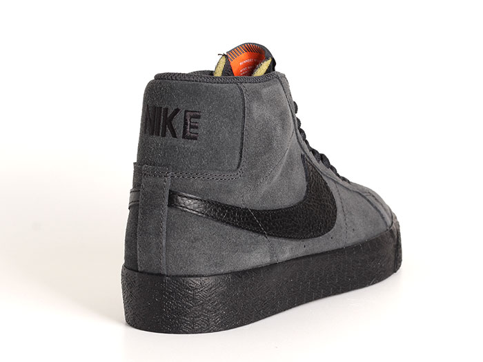 nike blazer dark smoke