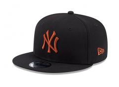New Era 9FIFTY New York Yankees League Essential Snapback Black / Brown