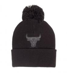Mitchell & Ness Cuffed Chicago Bulls Reflective Bobble Beanie Black 