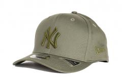 New Era New York Yankees 9Fifty Stretch Snapback Olive
